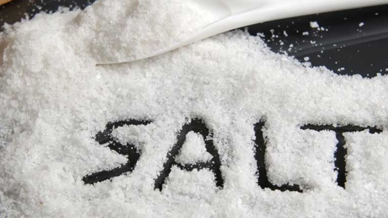 Signs and Symptoms of Too Much Salt eating
