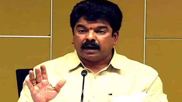 ఎన్నికలైపోయినా తగ్గని కాక.. వైసీపీ మొత్తం డివిజన్లు గెలుచుకుంటే, రాజకీయాల నుంచేకాదు, విజయవాడ నుంచే వెళ్లిపోతా