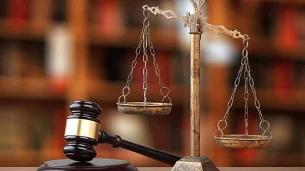 Hooch Tragedy: కల్తీసారా ఘటనలో ఎక్సైజ్ కోర్టు సంచలన తీర్పు.. 9 మందికి మరణ శిక్ష.. మరికొంత మందికి..