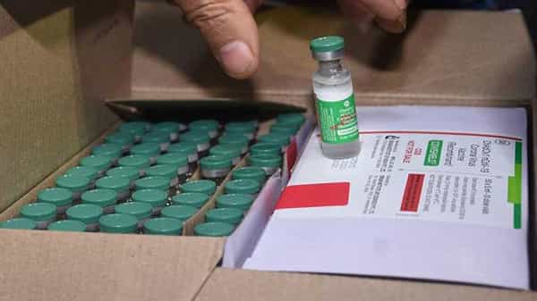 Covid vaccine: ఇదేం పద్దతి.. వ్యాక్సిన్ వృధాలో తెలుగు రాష్ట్రాలే టాప్.. సమీక్షించుకోవాలన్న కేంద్ర ఆరోగ్యశాఖ