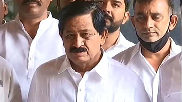 వైయస్ షర్మిల తెలంగాణ బిడ్డే.. రాష్ట్రం విడిపోయాక ఇక పంచాయతీ ఎందుకన్న మాజీ ఎమ్మెల్సీ మాగం రంగారెడ్డి