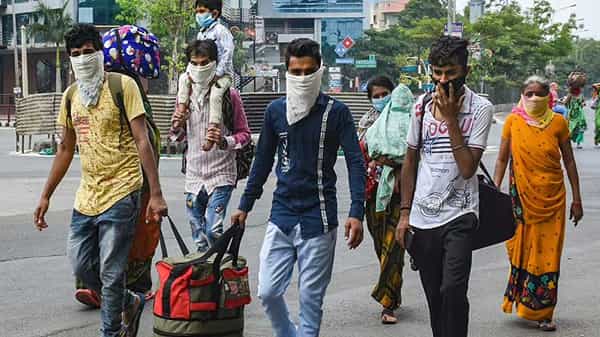 ఒక్క మెసేజ్తో మీ రాష్ట్రంలోని ఉద్యోగాలు తెలుసుకోండిలా.. వలసలకు చెక్పెడుతూ సరికొత్త పోర్టల్ ప్రవేశపెట్టిన కేంద్ర ప్రభుత్వం..
