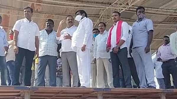 సీఎం కేసీఆర్ సభకు సర్వం సిద్ధం.. ధన్యవాద సభ ఏర్పాట్లను పరిశీలించిన మంత్రి జగదీష్రెడ్డి