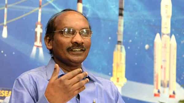 ఇస్రో చైర్మన్ శివన్పై విజిలెన్స్ కేసు.. నిబంధనలకు విరుద్ధంగా తన కుమారుడికి జాబ్ ఇచ్చారంటూ ఫిర్యాదు..