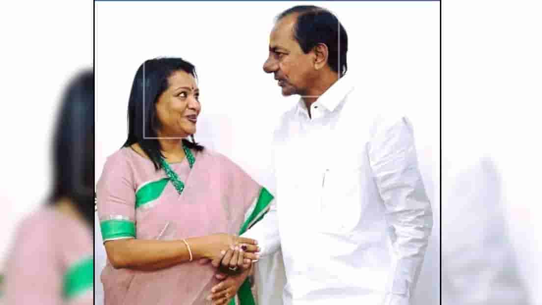 ఆ పాట నేను వంద సార్లు విన్నా.. మీరు కూడా విని ప్రజల కష్టాలు తీర్చండి.. మేయర్‌, డిప్యూటీ మేయర్లకు సీఎం కేసీఆర్‌ శుభాకాంక్షలు