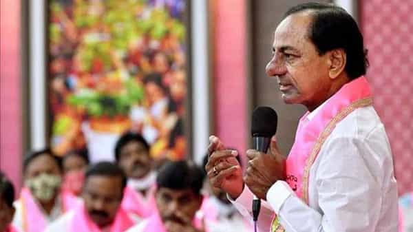 ఫుల్ క్లాసు పీకిన కేసీఆర్, అధినేత హెచ్చరికలతో కంగుతిన్న పార్టీ నాయకులు, మరోసారి ఆ టాపిక్ తీయొద్దంటూ గుసగుసలు.!