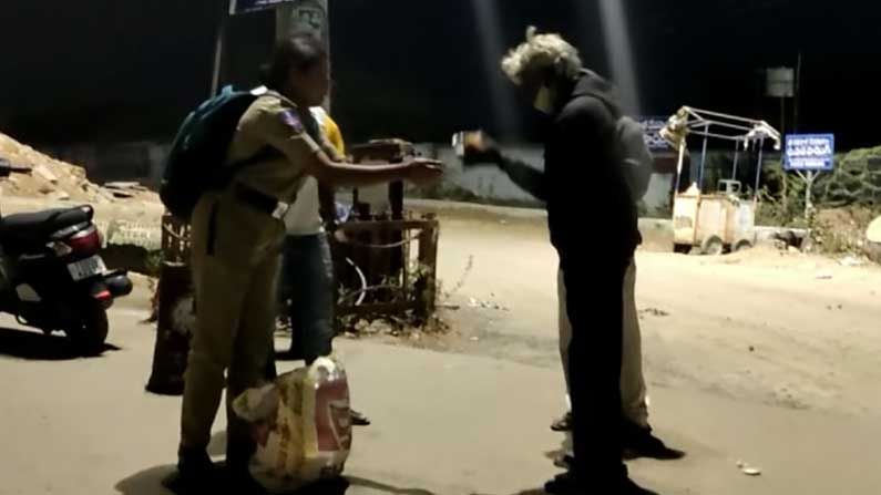Wangala Lady Constable: మొదటి జీతం అందుకుని పది మంది ఆకలి తీర్చిన మహిళా కానిస్టేబుల్ .. ఎక్కడంటే..!