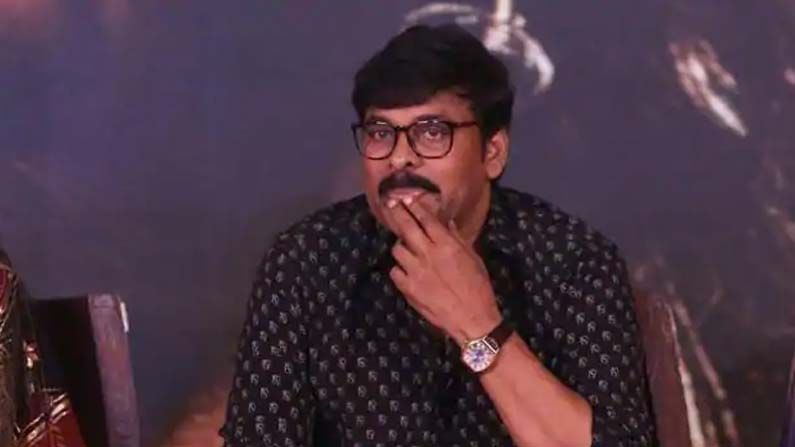 Chiranjeevi : మెగాస్టార్ చిరంజీవి ఆ సినిమా కోసం ఒకే షర్ట్ ను రెండేళ్లు వేసుకున్నారట.. అదికూడా ఉతక్కుండా..!!