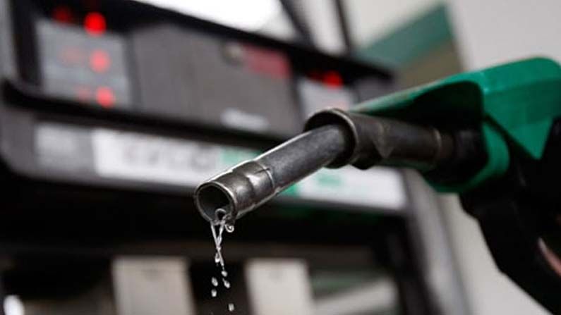 Petrol, Diesel Price Today(02- 02- 2021): పెరుగుతున్న చమురు ధరలు.. హైదరాబాద్‌లో పెట్రోల్‌ ధర ఎంతంటే..!