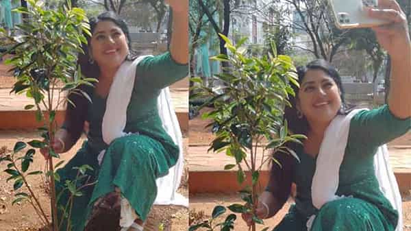 Green India Challenge : గ్రీన్ ఇండియా ఛాలంజ్లో భాగంగా మొక్కలు నాటిన టాలీవుడ్ ఆర్టిస్ట్ సన ..