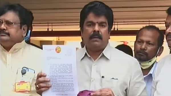 ఎస్ఈసీ నిమ్మగడ్డను కలిసిన టీడీపీ నేతలు.. హైకోర్టు ఆదేశాల మేరకు ఆ పంచాయతీల్లో రీ ఎలక్షన్స్ నిర్వహించాలని కోరిన వర్ల, బోండా