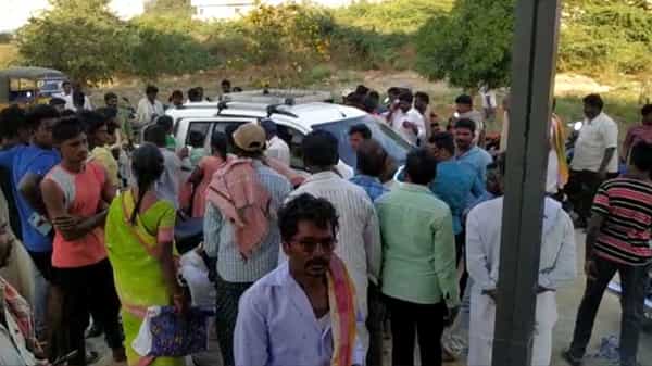 ప్రకాశం జిల్లా విష్ణుముసురుపల్లిలో విషాదం, సగిలేరువాగులో దిగిన ముగ్గురు బాలికలు నీటిలోకి జారిపడి మృతి