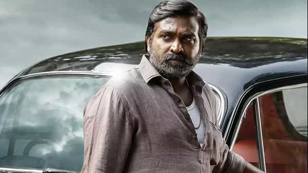 ఉప్పెన లో రాయనంపాత్రకు విజయ్ సేతుపతి అందుకే డబ్బింగ్ చెప్పలేదట.. అసలు విషయం చెప్పిన దర్శకుడు