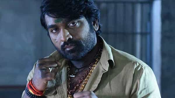 బాలీవుడ్కు తాకిన విజయ్ సేతుపతి స్టార్డమ్.. వెబ్సిరీస్ కోసం భారీగా డిమాండ్ చేసిన మక్కల్ సెల్వన్.. !