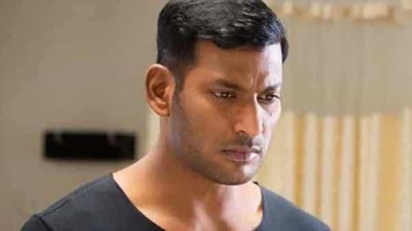 Vishal Chakra : చిక్కుల్లో విశాల్ చక్ర సినిమా.. విడుదల పై స్టే విధించిన మద్రాసు హైకోర్టు.. కారణం ఇదే..
