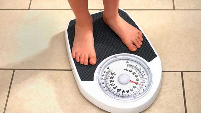 Weight Loss Tips: బరువు తగ్గేందుకు ట్రై చేస్తున్నారా ? ఈ ఫుడ్ తీసుకుంటే మీకు నష్టమే.. అవెంటంటే..