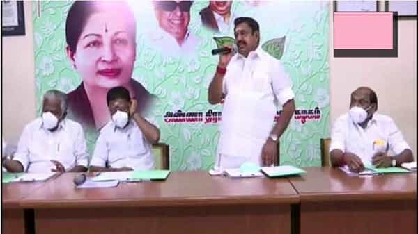తమిళనాడు అసెంబ్లీ ఎన్నికలు: కేవలం ఆరుగురితో అన్నాడీఎంకే తొలి జాబితా.. ఎడప్పాడి నుంచి సీఎం పళనిస్వామి పోటీ