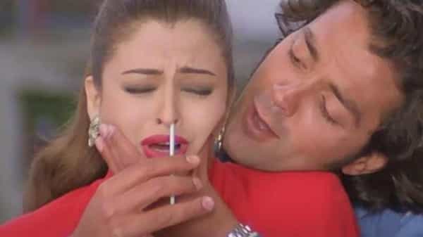 Viral Video: బాలీవుడ్ నటుడు బాబీ డియోల్కు కరోనా గురించే ముందే తెలుసా.? నెట్టింట నవ్వులు పూయిస్తోన్న వీడియో మీమ్.