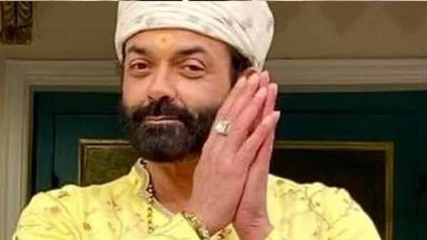 ఆ సమయంలో రియలైజ్ అయి ఆ పాత్రకు ఒప్పుకున్నా.. కానీ అవార్డు తీసుకొస్తుందని అనుకోలేదంటున్న బాలీవుడ్ స్టార్..