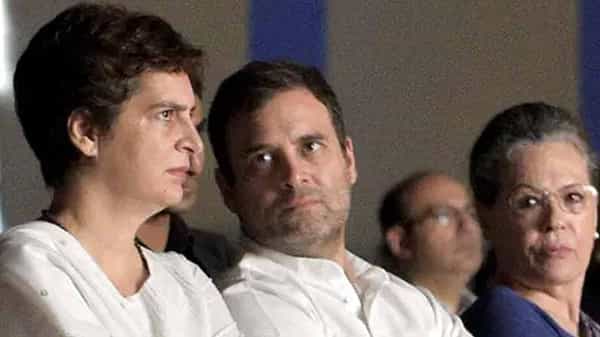 West Bengal election 2021: బెంగాల్ దంగల్.. స్టార్ క్యాంపెయినర్ల జాబితాను విడుదల చేసిన కాంగ్రెస్.. ఎవరెవరు ఉన్నారంటే..?