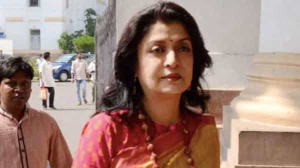 West Bengal Election 2021: బెంగాల్లో కొనసాగుతున్న వలసల పర్వం.. దీదీకి షాకిచ్చిన మరో నటి.. ఎందుకంటే?