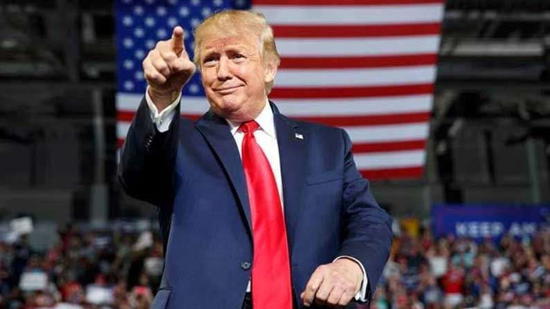 Donald Trump: మరో సంచలనానికి తెర లేపిన అమెరికా మాజీ అధ్యక్షుడు డొనాల్డ్ ట్రంప్.. ట్విట్టర్, ఫేస్‌బుక్ టార్గెట్‌గా..