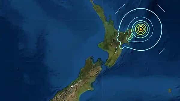 Earthquake in New Zealand: న్యూజిలాండ్లో భారీ భూకంపం.. సునామీ హెచ్చరికలు జారీ..