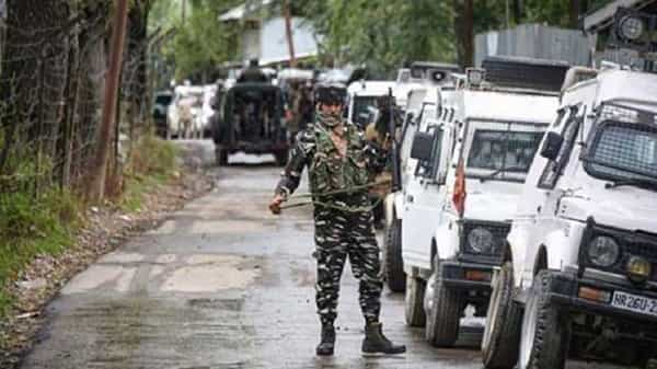 Encounter In kashmir: బార్డర్లో టెన్షన్.. టెన్షన్.. జవాన్లు, ఉగ్రవాదుల మధ్య కాల్పులు.. ఇద్దరు టెర్రరిస్టుల హతం.