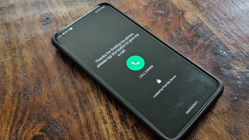 ఇక గూగుల్ మ్యాప్‌లో కనిపించకుండా పోయిన మీ స్మార్ట్‌ ఫోన్ స్థానాన్ని చూపిస్తుంది. ఒకవేళ రియల్‌టైమ్ మ్యాప్‌ చూపించకపోయినట్లయితే.. లాస్ట్ మిస్సింగ్ ప్లేస్‌ను చూడొచ్చు. అలా చివరి సారి మీ ఫోన్ మీ ఇంటి సమీపంలో లేదా, మరెక్కడైనా సమీపంలో మిస్ అయినట్లు గుర్తిస్తే మ్యాప్ సహాయంతో ఫోన్‌ను కనిపెట్టడం సులభతరం అవుతుంది.