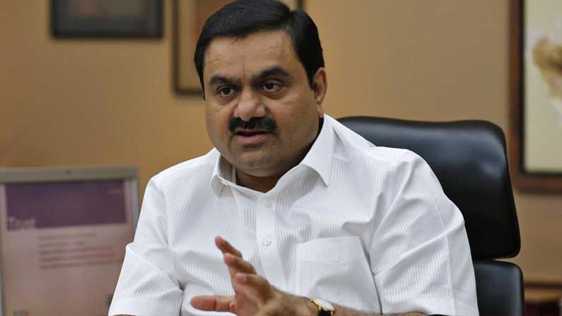 Gautam Adani : సంపదలో రికార్డులు బ్రేక్ చేస్తున్న గౌతమ్ అదానీ.. ప్రపంచ కుబేరులకు షాక్‌ల మీద షాక్‌లు..