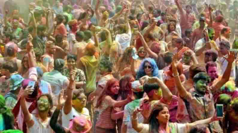 Holi Theme Telugu Songs: రంగుల హోలీ.. రాగాల కేళీ.. మదిమదినీ పులకింపజేసే సుస్వరాలు.. ఎన్నటికీ చెరగని గుర్తులు..