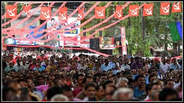 కేరళలో ఎల్డీఎఫ్కే పట్టం కట్టిన ప్రీపోల్ సర్వే, మలబార్లో ఎల్డీఎఫ్ క్లీన్స్వీప్, కాసర్గోడ్ జిల్లా మంజేశ్వరంలో బీజేపీ గెలిచే ఛాన్స్