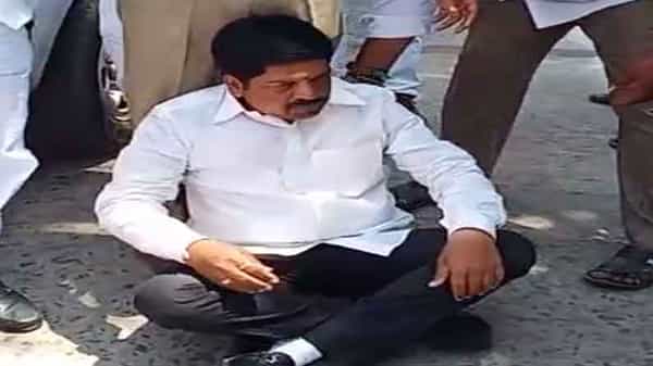 Kollu Ravindra gets Bail : బ్రేకింగ్ న్యూస్ : మాజీ మంత్రి, టీడీపీ నేత కొల్లు రవీంద్రకు బెయిల్ మంజూరు