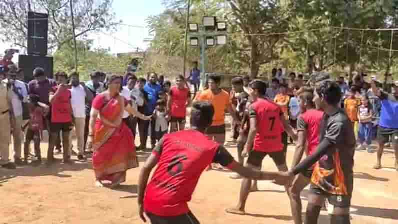 ప్రతిపక్షాలతో చెడుగుడు.. ఫన్ కోసం కబడ్డీ.. ఏ ఆటలోనైనా తగ్గేది లేదంటున్న ఎమ్మెల్యే రోజా.. హల్‌చల్ చేస్తోన్న వీడియో..