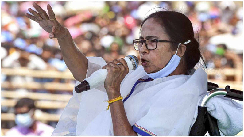 West Bengal Election 2021: ఆ వ్యాఖ్యలపై 48 గంటల్లోగా సమాధానమివ్వండి.. మమతా బెనర్జీకి ఈసీ నోటీసులు