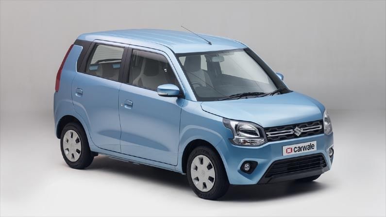 Maruti Alto: సంస్థలో అత్యధికంగా అమ్ముడైన కారు మాత్రం Maruti Altoనే అని చెప్పాలి. అంతేకాదు ప్రస్తుతం ఇది దేశంలో అత్యధికంగా అమ్ముడైన కారుగా కూడా మారింది. ఇది కంపెనీ చౌకైన కారు, దీని ధర రూ .2.94 లక్షల నుంచి రూ .4.36 లక్షల మధ్య ఉంది.