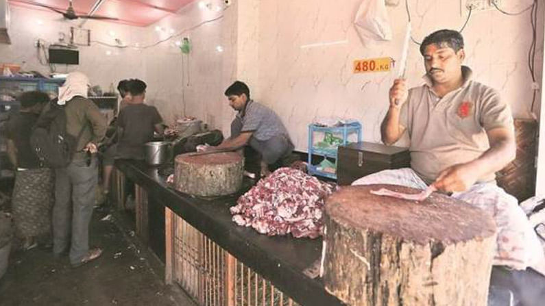 Meat shops: మంగళవారం మాంసం షాపులు మొత్తానికే బంద్.. తీవ్ర వివాదమవుతున్న మున్సిపల్‌ కార్పొరేషన్‌ నిర్ణయం