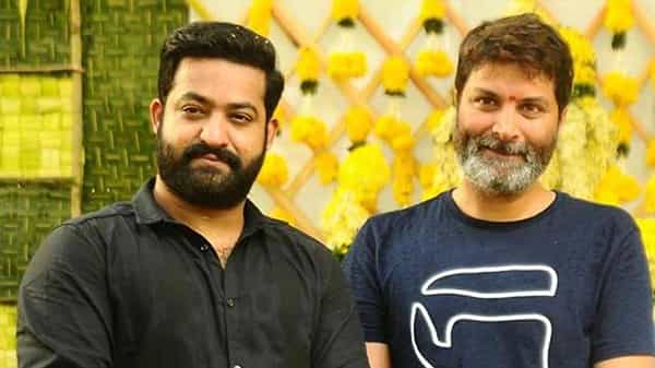 NTR Trivikram Movie: ఎన్టీఆర్తో తలపడనున్న బాలీవుడ్ బడా హీరో..? అంత పెద్ద హీరో తెలుగులో విలన్గా నటిస్తాడా.?
