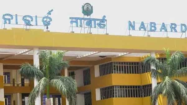 NABARD: పీజీ విద్యార్థులకు నాబార్డ్ ఇంటర్న్షిప్ ప్రోగ్రామ్.. నెలకు రూ.18,000 స్టైపెండ్.. చివరి తేది ఎప్పుడంటే..