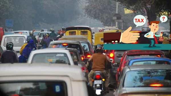 Old Vehicles: డొక్కు వాహనాలను నడుపుతున్నారా ? అయితే బహుపరాక్.. ఇవి నడిపితే ఎంత ట్యాక్స్ పడుతుందో తెలుసా..