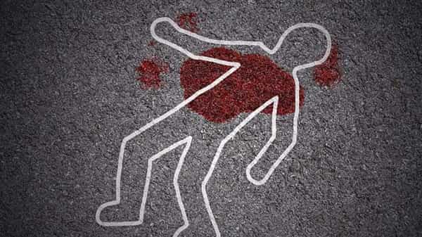 Crime Storie: పట్టపగలు.. అంతా చూస్తుండగా.. ఉరుకులు.. పరుగులు.. సీన్ కట్ చేస్తే...