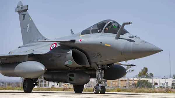 Rafale Jets: భారత్కు చేరుకున్న ఐదో బ్యాచ్ రాఫెల్ యుద్ధ విమానాలు.. ఫ్రాన్స్కు కృతజ్ఞతలు తెలిపిన ఐఏఎఫ్ చీఫ్