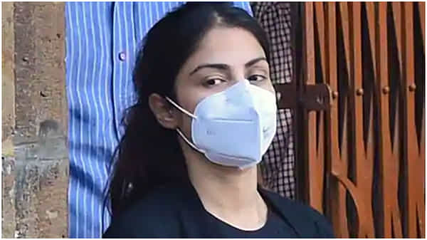 రియా చక్రవర్తికి బెయిల్ మంజూరును సవాలు చేస్తూ సుప్రీంకోర్టుకెక్కిన ఎన్సీబీ