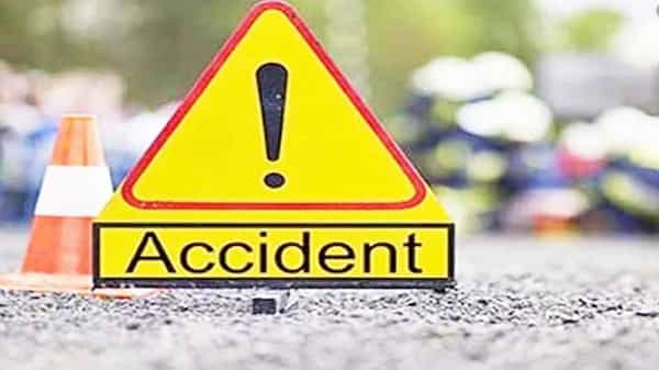 Accident: తిరుపతిలో జనంపైకి దూసుకెళ్లిన ఆర్టీసీ బస్సు.. మహిళ మృతి.. మరొకరికి తీవ్రగాయాలు..