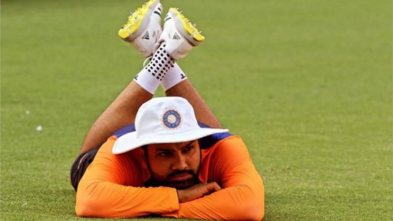 Cricketer Rohit Sharma: నాలుగో టెస్ట్‌ మ్యాచ్‌పై రోహిత్ శర్మ ఫన్నీ పోస్ట్.. ట్రోల్ చేసిన రితికా.. రెస్పాండ్ అయిన కుల్దీప్..