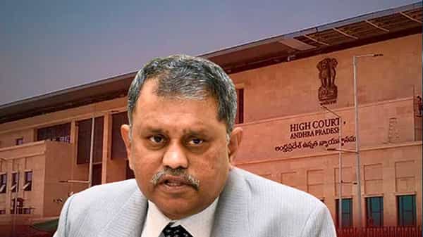 AP SEC Nimmagadda: నిమ్మగడ్డ మరో సంచలనం.. గవర్నర్తో చర్చిస్తున్న విషయాలు లీకవుతున్నాయంటూ హైకోర్టులో పిటిషన్