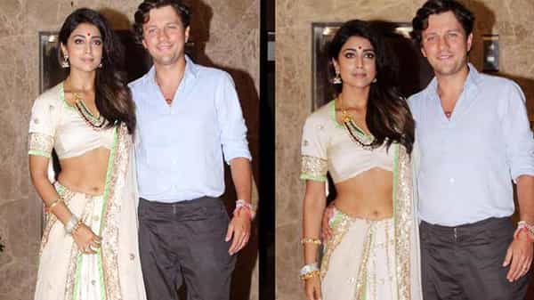 Shriya Saran: పెళ్లినాటి వీడియో షేర్ చేసిన శ్రియా.. రంగుల్లో మునిగితేలుతూ భర్తతో రొమాంటిక్ డ్యాన్స్.. Viral Video