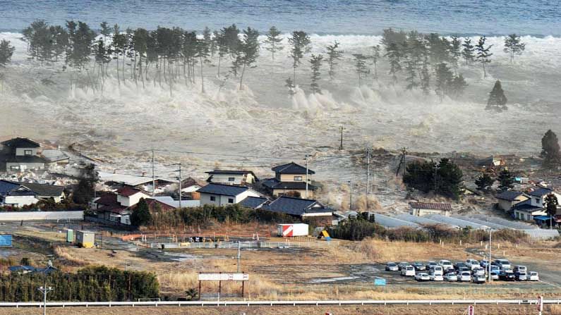 Tsunami: 2004 సునామీలో కోట్టుకుపోయిన పోలీసు.. 16 ఏళ్ల తరువాత ప్రత్యక్ష్యమయ్యాడు.. ఇప్పుడెలా ఉన్నాడో మీరే చూడండి..