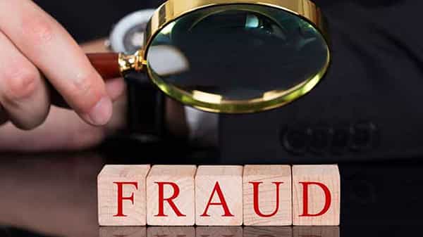 Vehicle Insurance : మీకు వెహికల్ ఇన్సూరెన్స్ ఉందా..? అయితే ఈ విషయాలు తెలుసుకోండి.. లేదంటే మోసపోతారు..