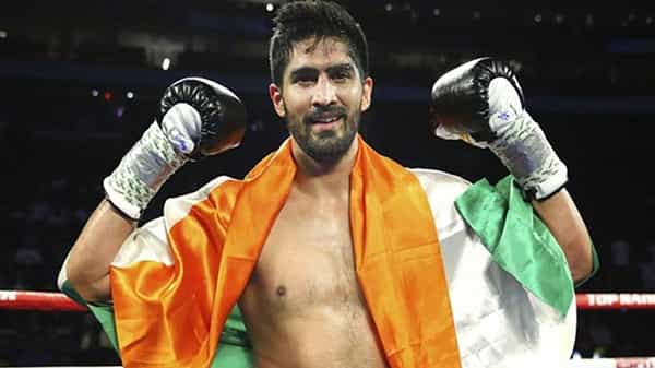 Boxer Vijender Singh: మార్చి 19న బాక్సింగ్.. రష్యా బాక్సర్ ఆర్టిన్తో తలపడనున్న విజేందర్ సింగ్.. మరోసారి తన పంచ్ పవర్ చూపేనా..!